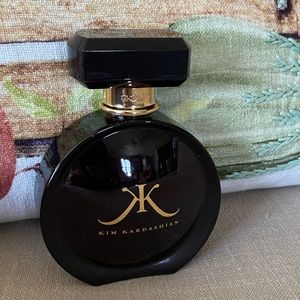 Kim Kardashian Gold Perfume